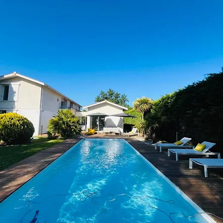 Villa La Reverie - Maison Spacieuse Avec Piscine Et Grand Jardin